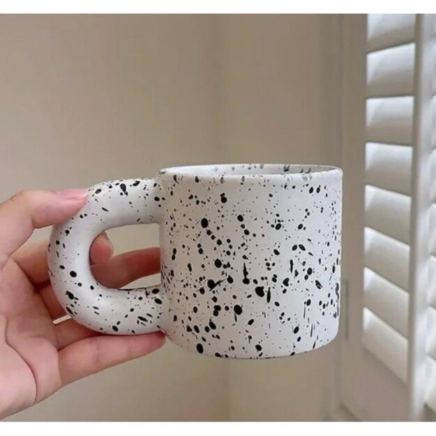 Keramikinis puodelis su rankena 300 ml 1