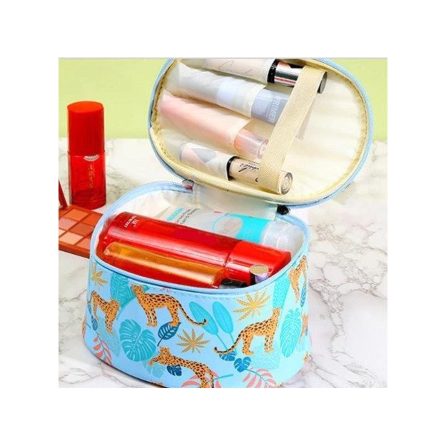 Kosmetinė "Safari" 2